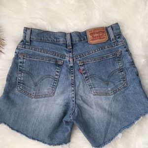 Vintage High Waisted Levi Shorts